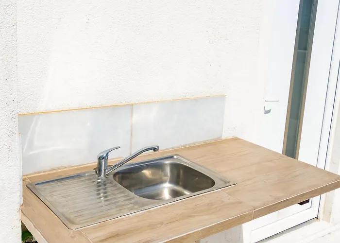 With Terrace And Free Parking - Nearby *