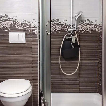 With Terrace And Free Parking - Nearby